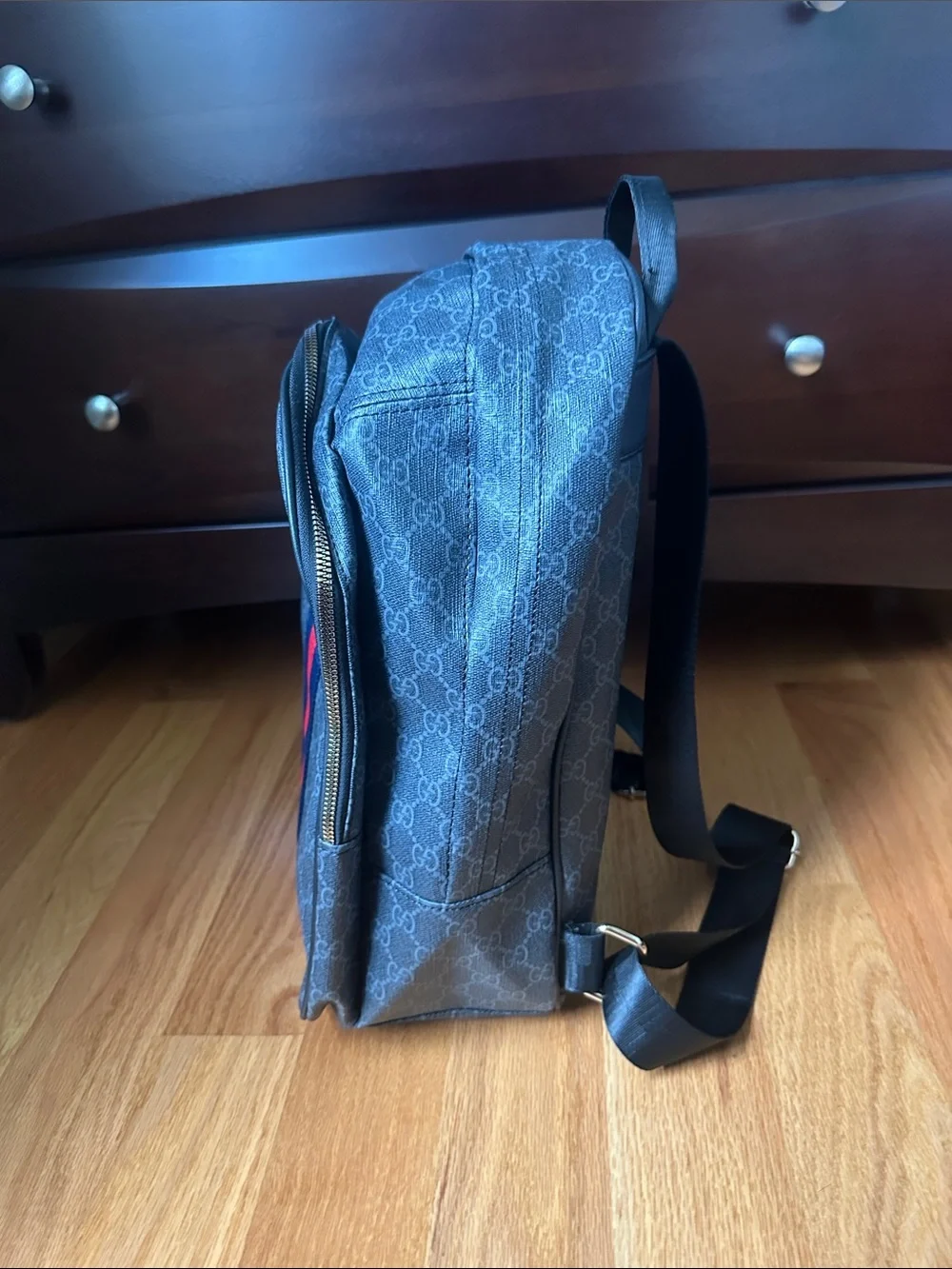 Gucci Navy GG Supreme Backpack with Red & Navy Web